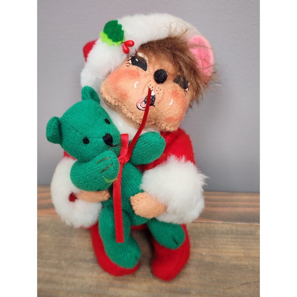 Annalee Bed Time Mouse With Green Teddy Bear 75th Anniversary 2010